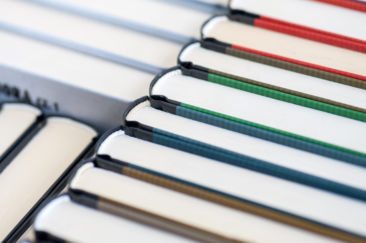 Laserbook: Revolutionizing Digital Learning with Interactive E‑Books